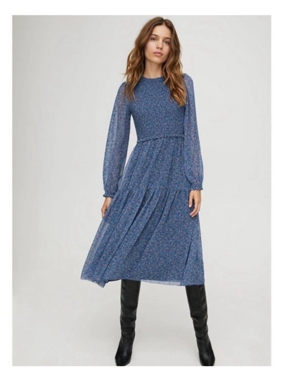 Aritzia Wilfred Blue Floral Long Sleeve Midi Dress